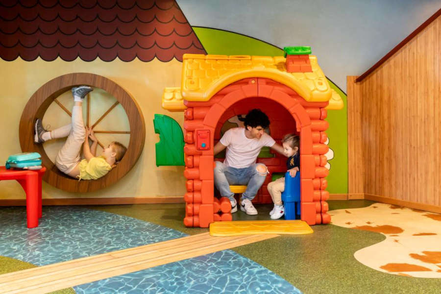 Niños jugando
